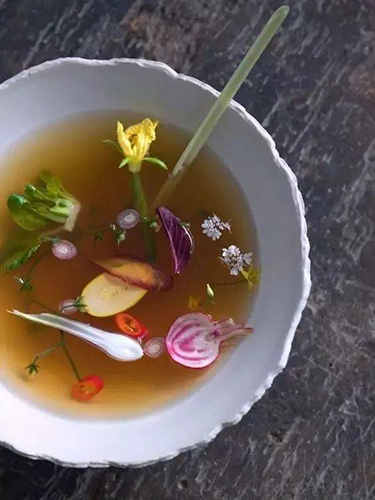 以花为食——让春天留在舌尖 以花为食——让春天留在舌尖