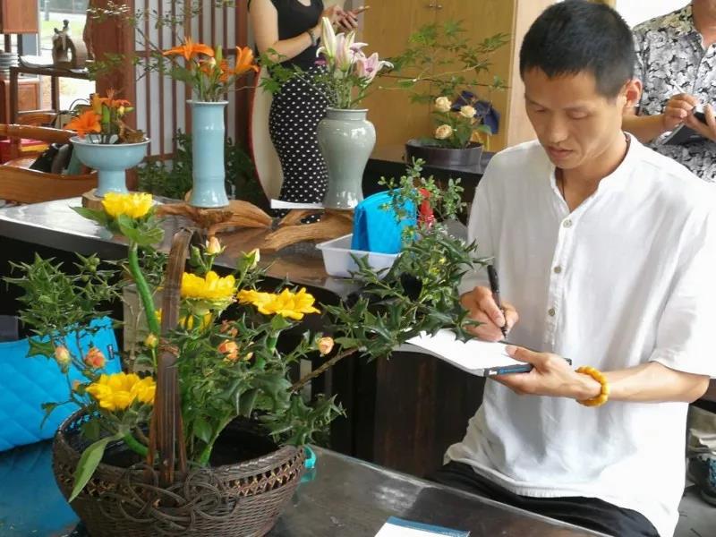 郑全超老师 第九期艺花道中国传统插花班学员结业考试作品