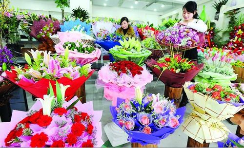 中国园林网3月3日消息:随着"三八"妇女节的临近,市区各大鲜花店生意