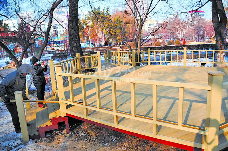 哈尔滨儿童公园生态木栈桥即将建成（图）