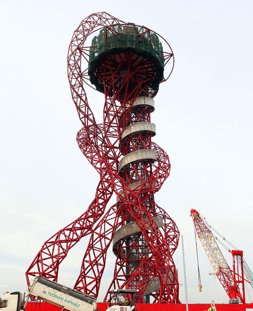 英国最高雕塑“轨道塔”可俯瞰伦敦城