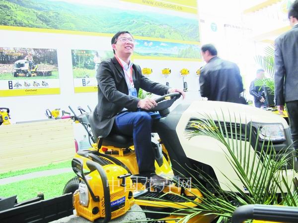 美国卡博品牌高调亮相北京国际花卉展览会