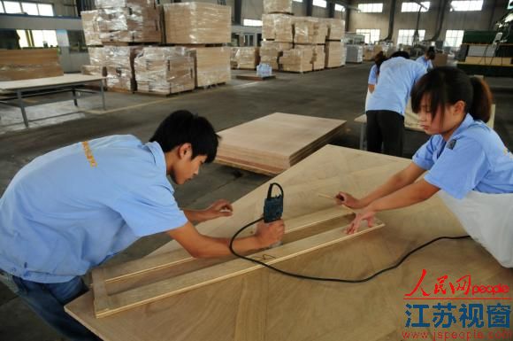 板材加工已经成为一些地区的支柱产业